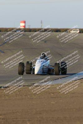 media/Nov-16-2024-CalClub SCCA (Sat) [[641f3b2761]]/Group 5/Race (Outside Grapevine)/